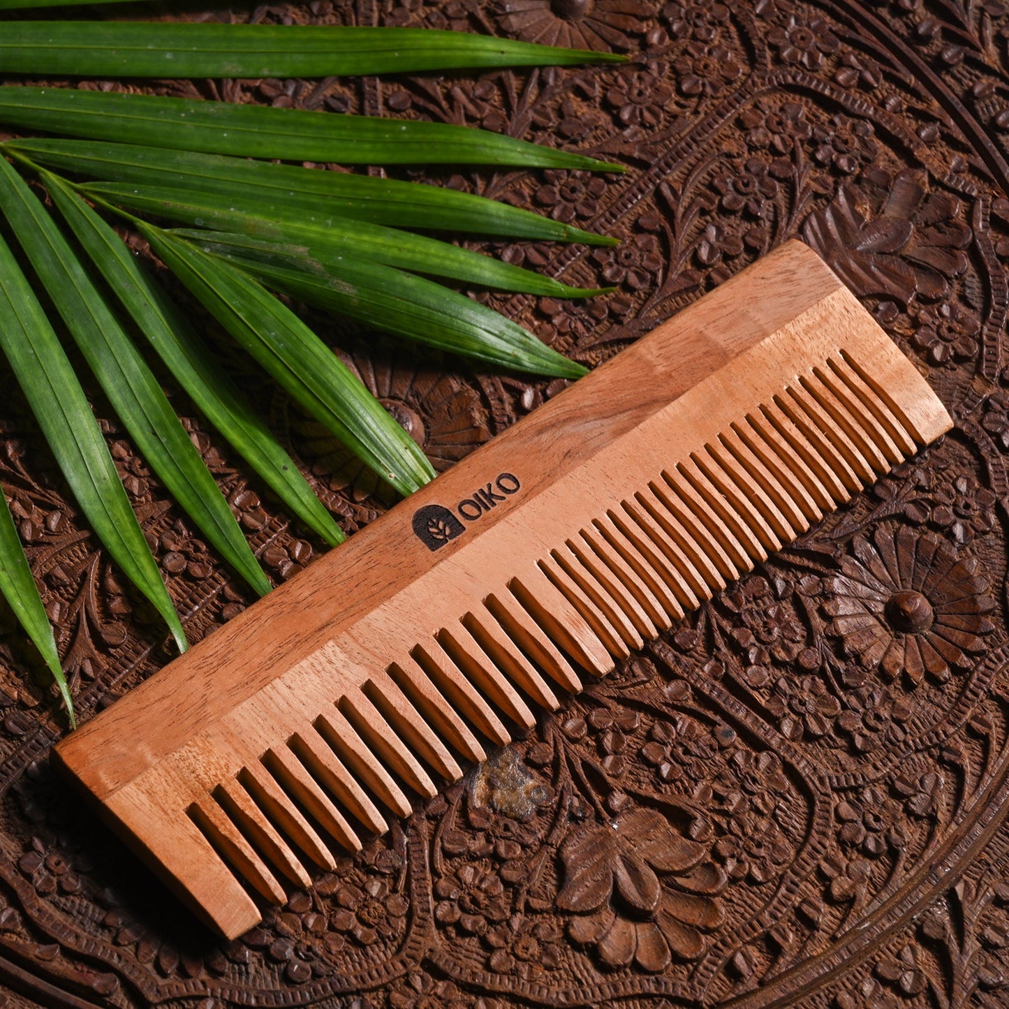 Neem wood Hair comb with narrow and wide tooth - OIKO